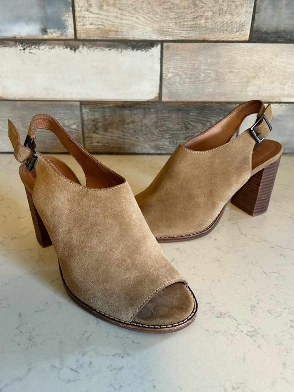 Madewell The Cary Sueded Peep Toe Heeled Sandal Mule Ankle Bootie in Faded Birch - Picture 5 of 16